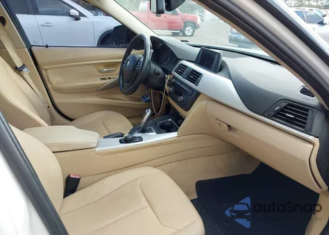 2014 BMW 320I z USA, uszkodzony, nr VIN WBA3B1C56EK133505